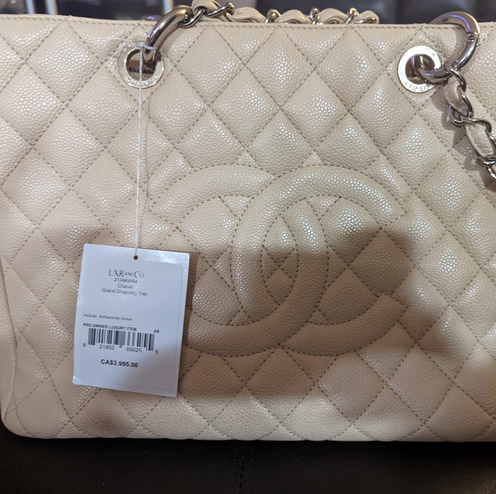 AUTHENTIC CHANEL BAG